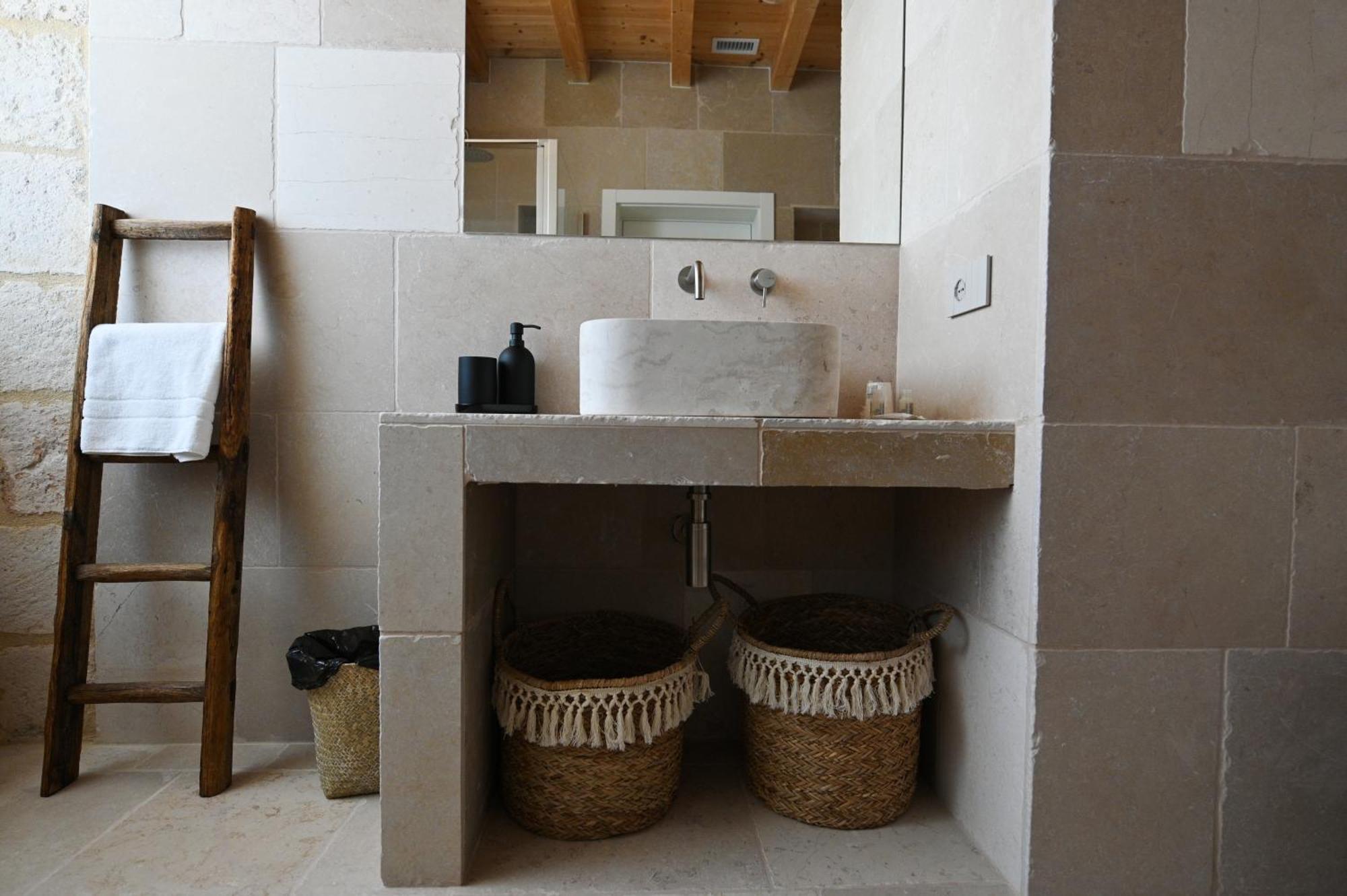 Palazzo Momi Bed & Breakfast บารี ภายนอก รูปภาพ