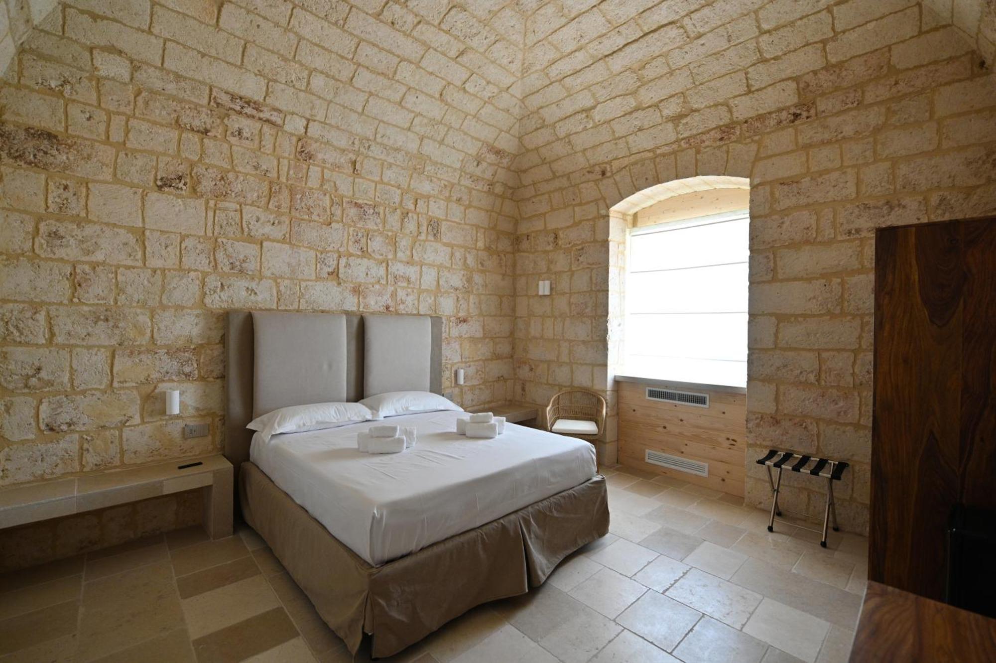 Palazzo Momi Bed & Breakfast บารี ภายนอก รูปภาพ
